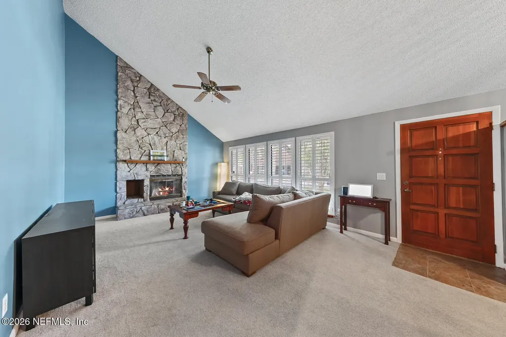 11418 Beacon Drive N Jacksonville FL 32225