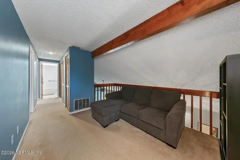 11418 Beacon Drive N Jacksonville FL 32225