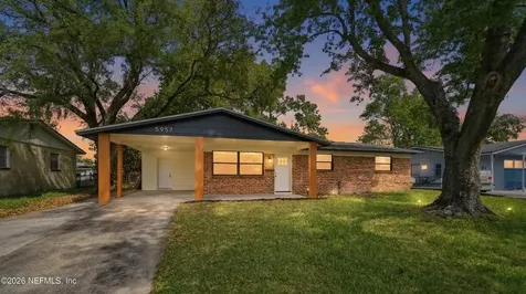 5957 Carrevero Drive S Jacksonville FL 32216