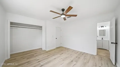 5957 Carrevero Drive S Jacksonville FL 32216