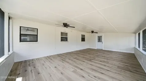 5957 Carrevero Drive S Jacksonville FL 32216