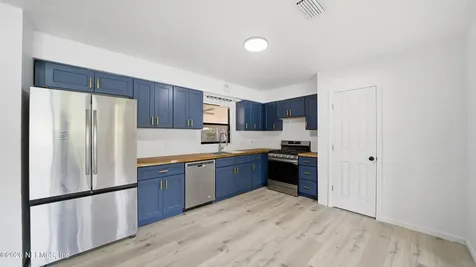 5957 Carrevero Drive S Jacksonville FL 32216