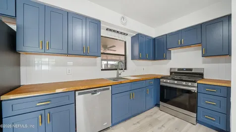 5957 Carrevero Drive S Jacksonville FL 32216