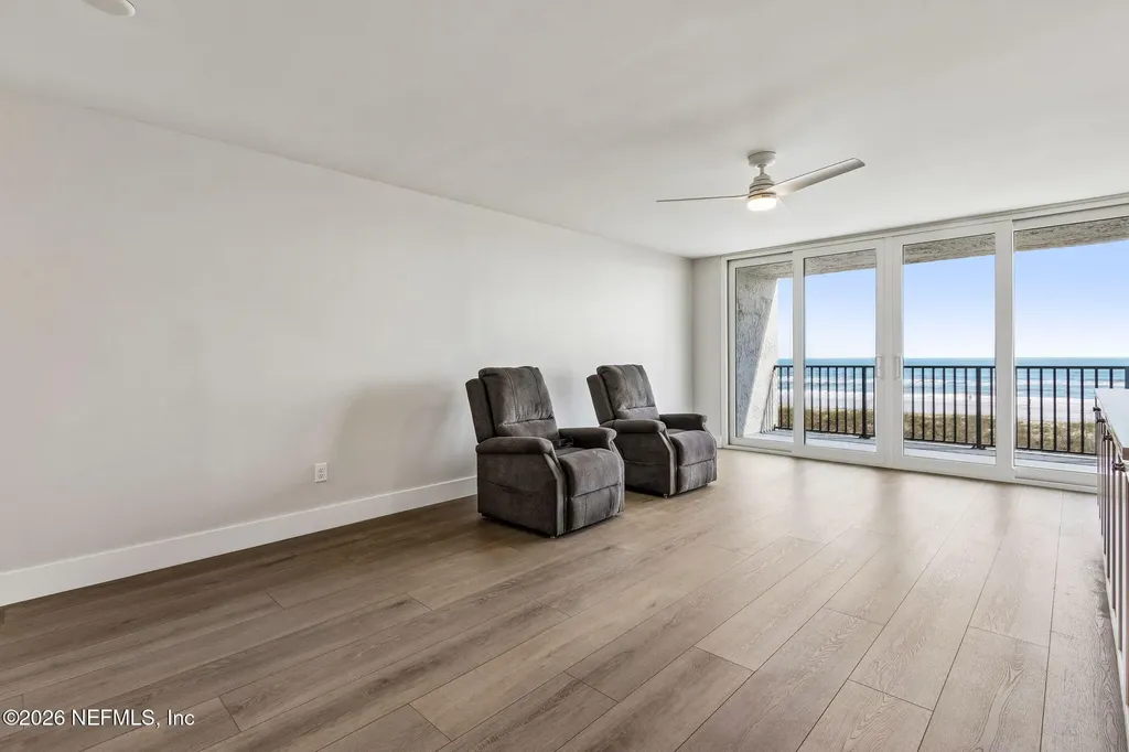275 1st Street S Jacksonville Beach FL 32250