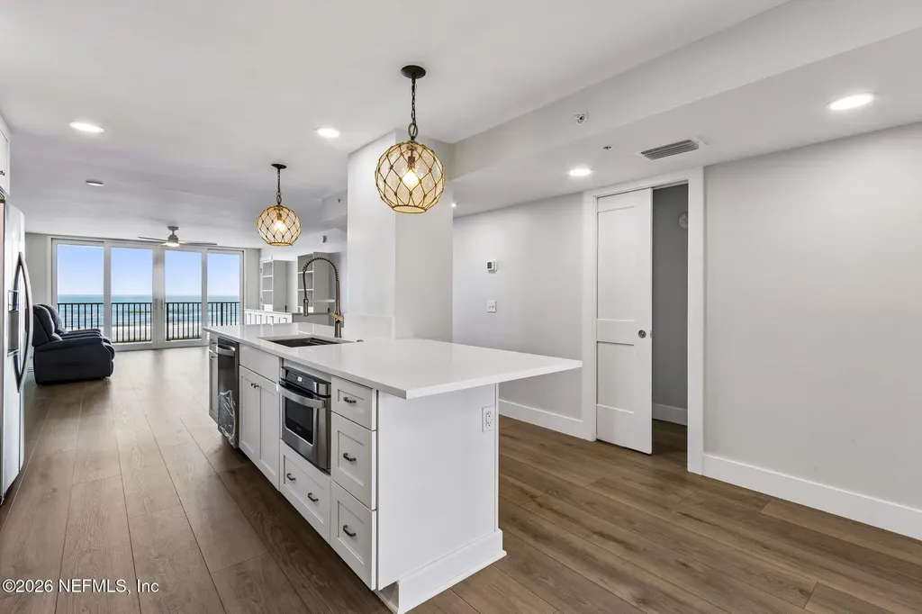 275 1st Street S Jacksonville Beach FL 32250
