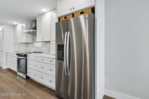 275 1st Street S Jacksonville Beach FL 32250