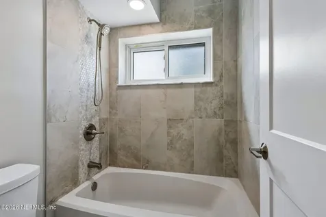 275 1st Street S Jacksonville Beach FL 32250