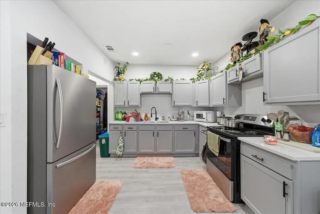 678 Linwood Avenue Jacksonville FL 32206