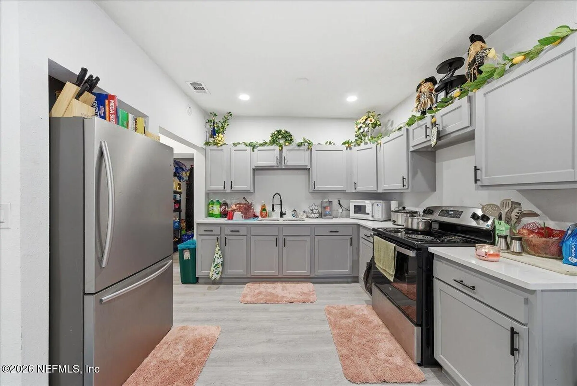 678 Linwood Avenue Jacksonville FL 32206