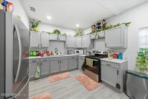 678 Linwood Avenue Jacksonville FL 32206