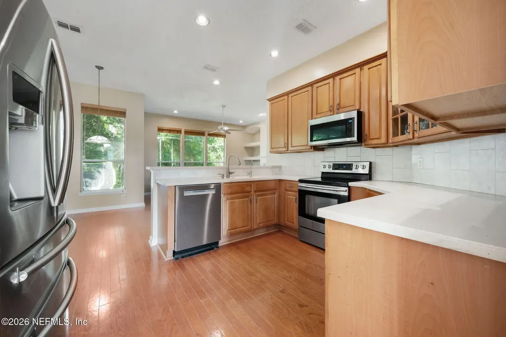 7938 Chase Meadows Drive W Jacksonville FL 32256