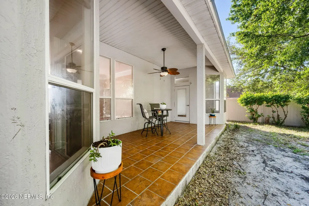 7938 Chase Meadows Drive W Jacksonville FL 32256