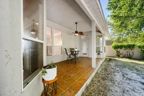 7938 Chase Meadows Drive W Jacksonville FL 32256