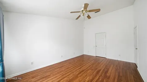 7990 Baymeadows Road E Jacksonville FL 32256