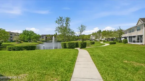 7990 Baymeadows Road E Jacksonville FL 32256