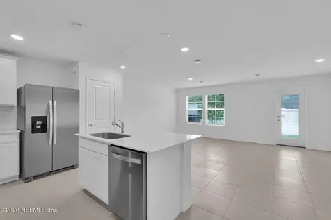 10134 Whistling Pne Court Jacksonville FL 32221