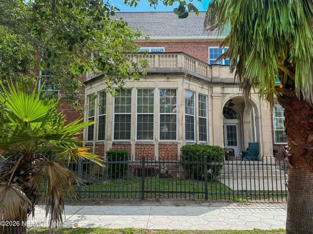 1951 N Market Street Jacksonville FL 32206