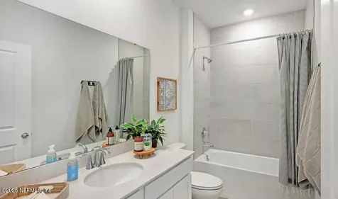 2660 Field Daisy Lane Green Cove Springs FL 32043