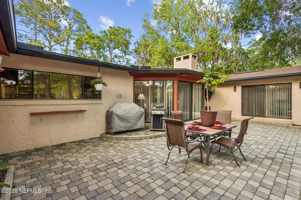 2818 Claire Lane Jacksonville FL 32223