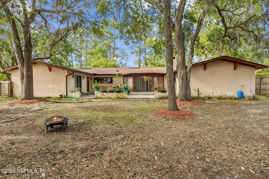 2818 Claire Lane Jacksonville FL 32223