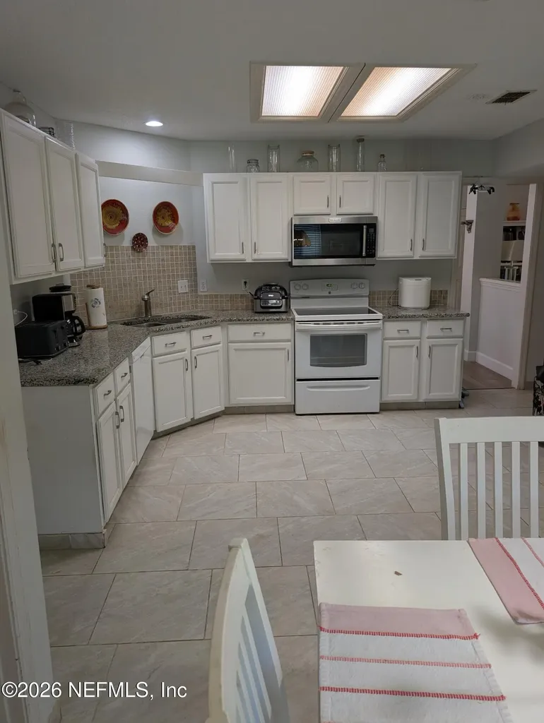 11051 Sky Lark Drive Jacksonville FL 32257