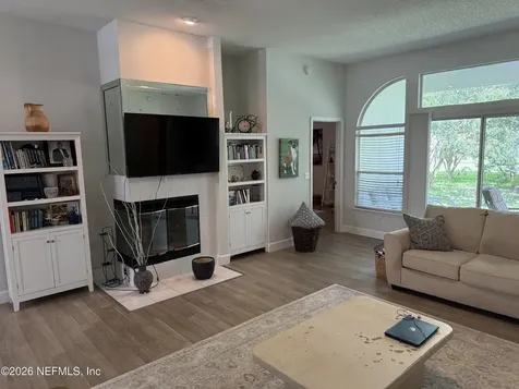 11051 Sky Lark Drive Jacksonville FL 32257