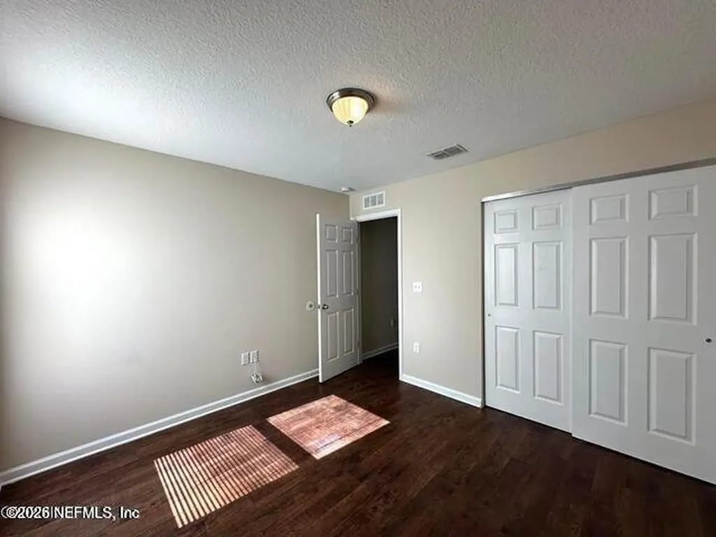 9296 Canary Ivy Lane Jacksonville FL 32219