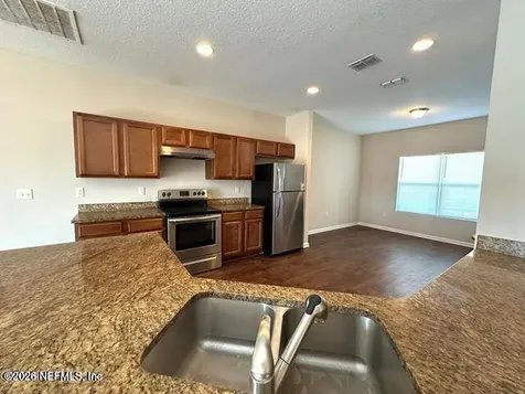9296 Canary Ivy Lane Jacksonville FL 32219