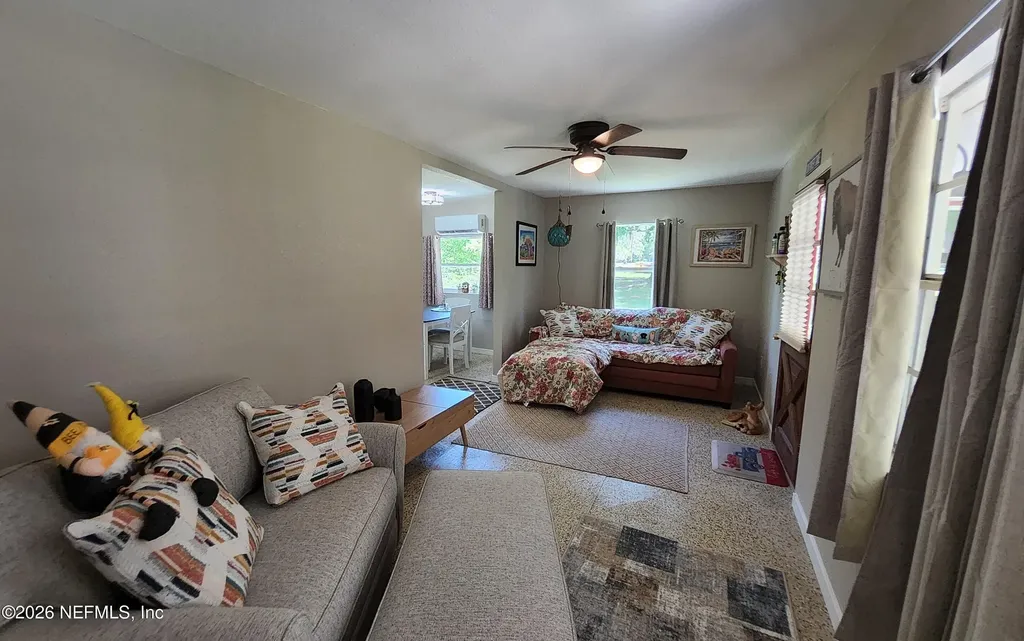 118 N Hubers Fish Camp Road Crescent City FL 32112