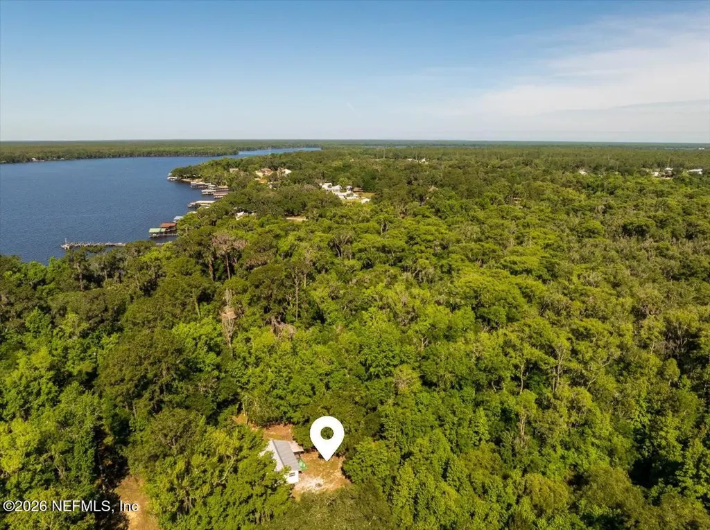 118 N Hubers Fish Camp Road Crescent City FL 32112