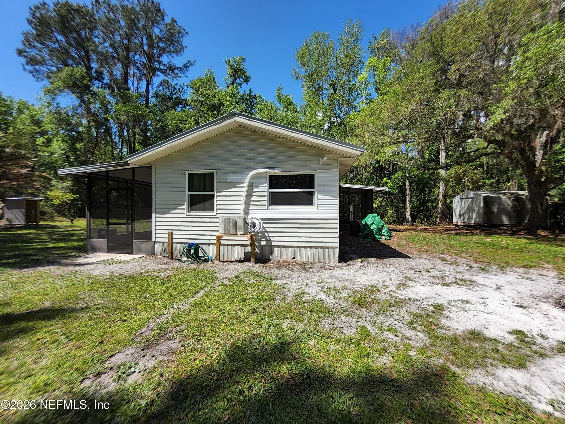 118 N Hubers Fish Camp Road Crescent City FL 32112
