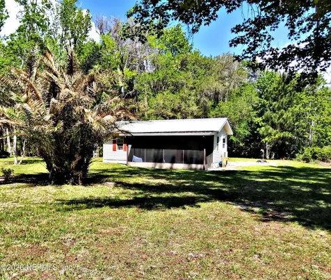 118 N Hubers Fish Camp Road Crescent City FL 32112