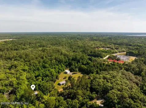 118 N Hubers Fish Camp Road Crescent City FL 32112