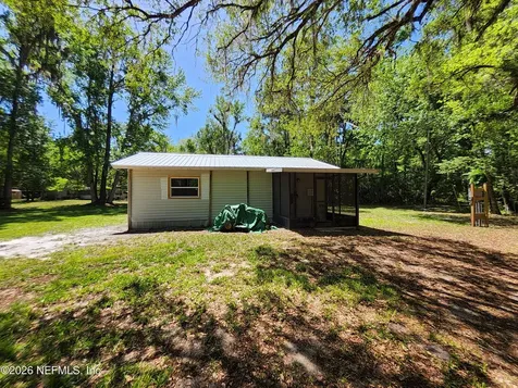 118 N Hubers Fish Camp Road Crescent City FL 32112