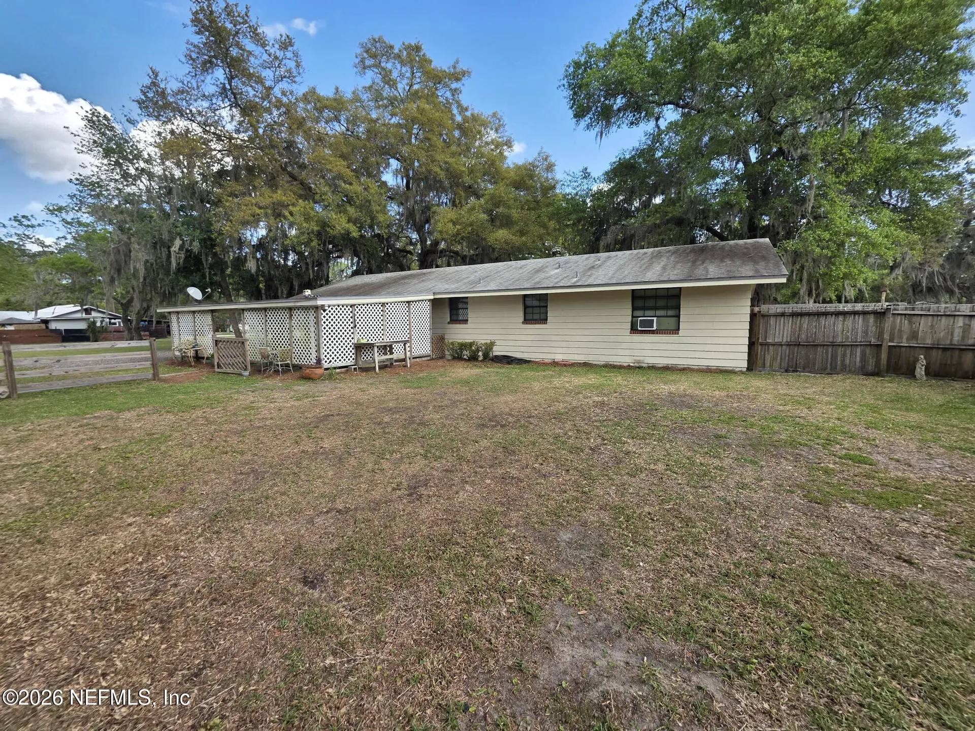 37204 W Third (includes Adjacent Lot) Street Hilliard FL 32046