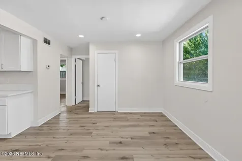 10432 Stone Road Jacksonville FL 32246