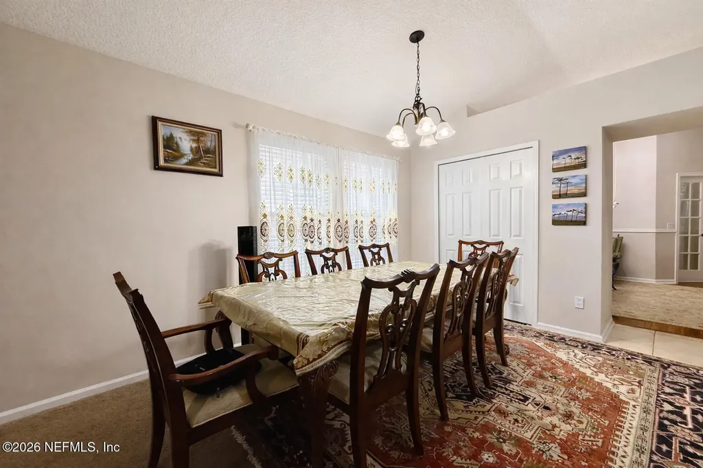 4182 Victoria Lakes Drive W Jacksonville FL 32226