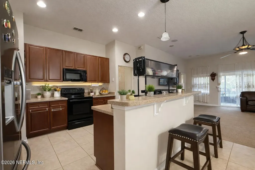 4182 Victoria Lakes Drive W Jacksonville FL 32226