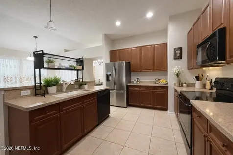 4182 Victoria Lakes Drive W Jacksonville FL 32226