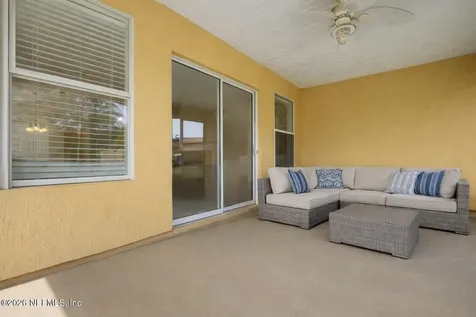 4182 Victoria Lakes Drive W Jacksonville FL 32226