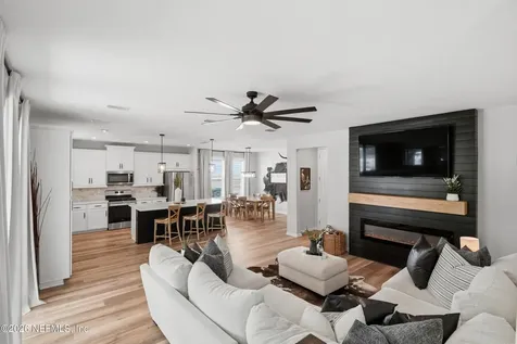 49 Oak Shadow Place St. Johns FL 32259
