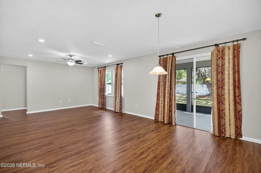 12494 Acosta Oaks Drive Jacksonville FL 32258