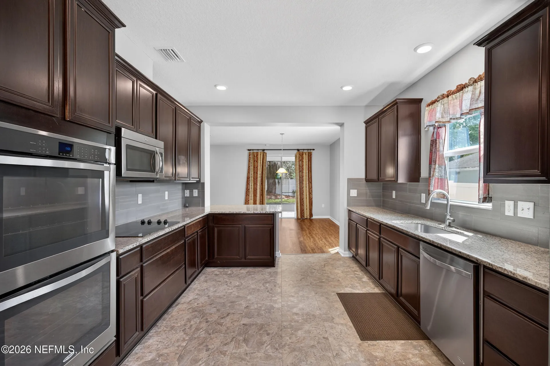 12494 Acosta Oaks Drive Jacksonville FL 32258