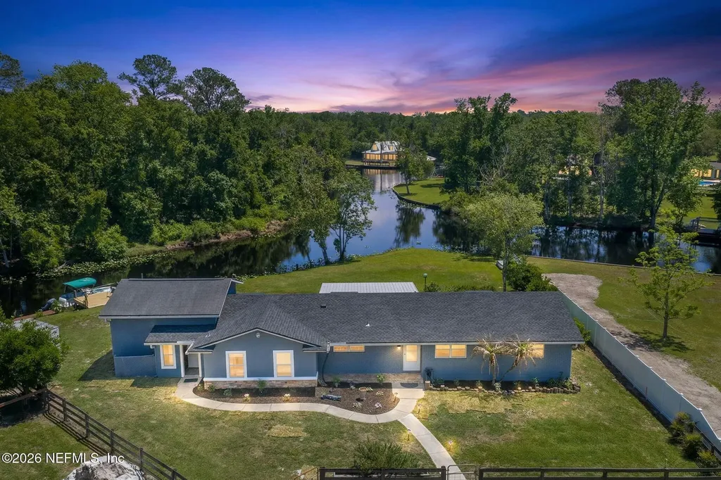 1738 Oak Grove Circle Green Cove Springs FL 32043