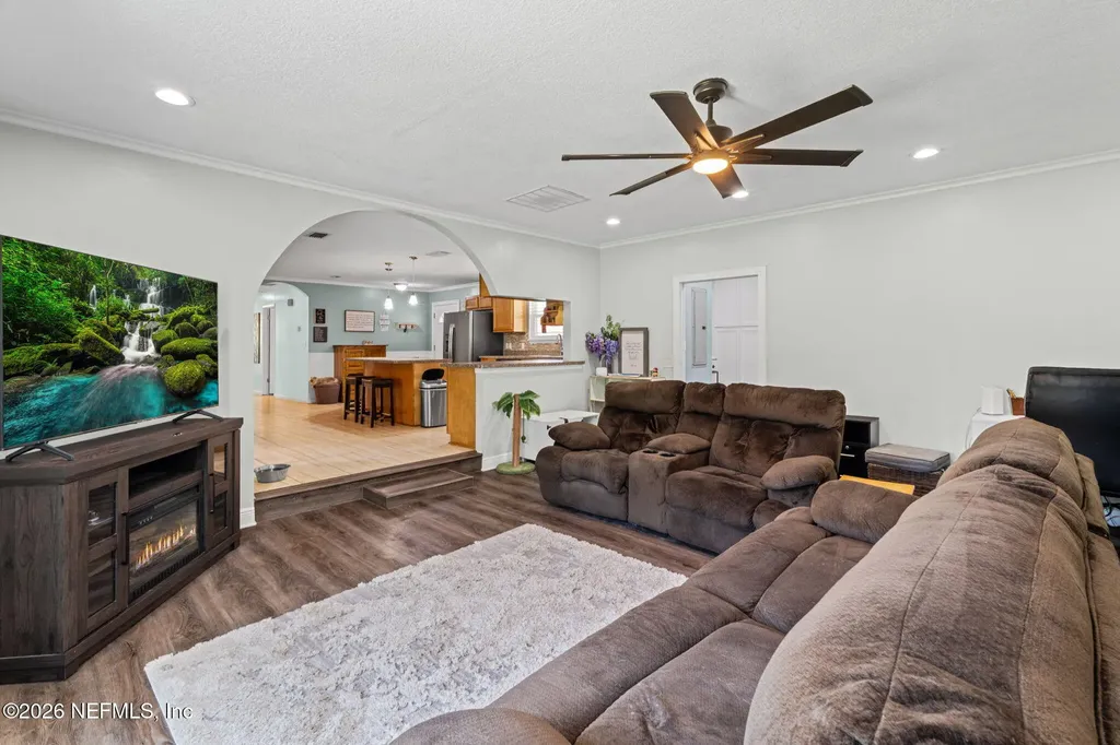 1738 Oak Grove Circle Green Cove Springs FL 32043