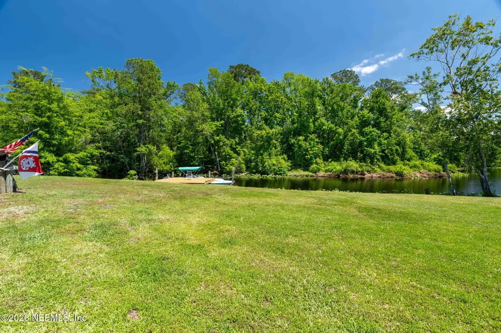 1738 Oak Grove Circle Green Cove Springs FL 32043