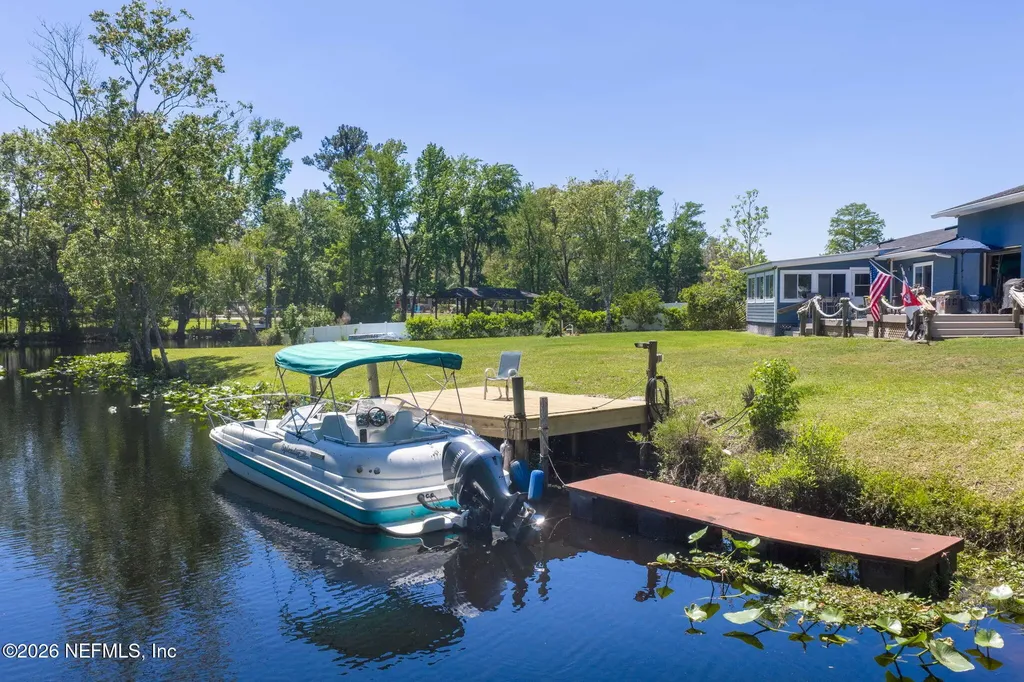 1738 Oak Grove Circle Green Cove Springs FL 32043