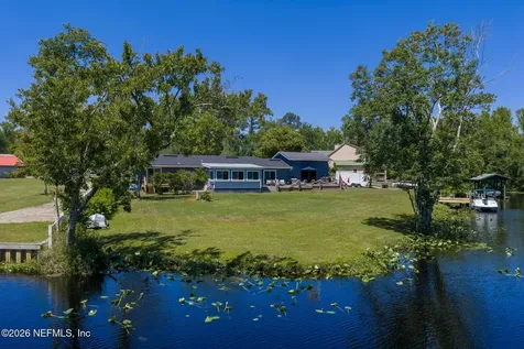 1738 Oak Grove Circle Green Cove Springs FL 32043