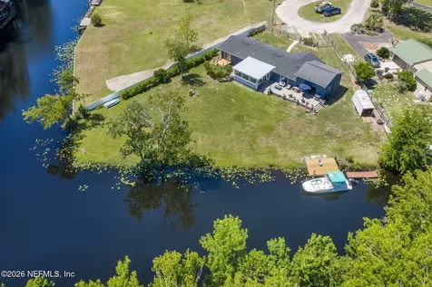 1738 Oak Grove Circle Green Cove Springs FL 32043