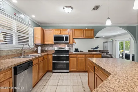 1738 Oak Grove Circle Green Cove Springs FL 32043